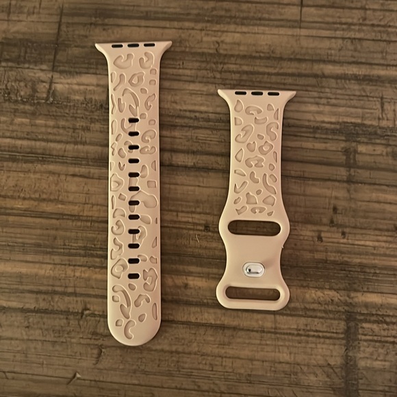 NWOT Apple Watch Bands - Picture 4 of 4
